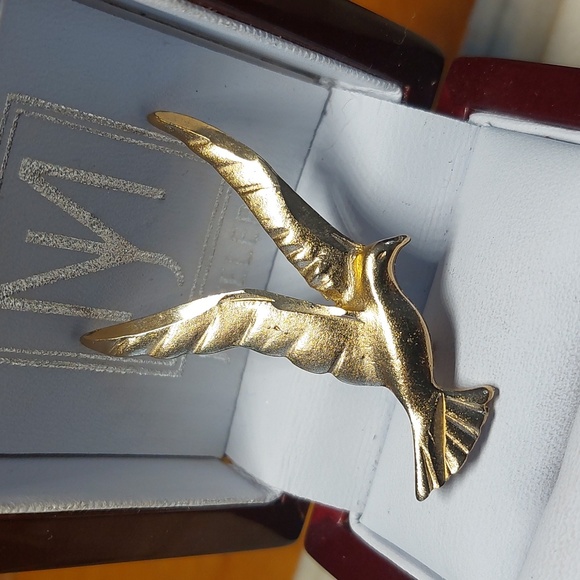 Goldtone Seagull Brooch Pin Bird 1.75" - Picture 2 of 4